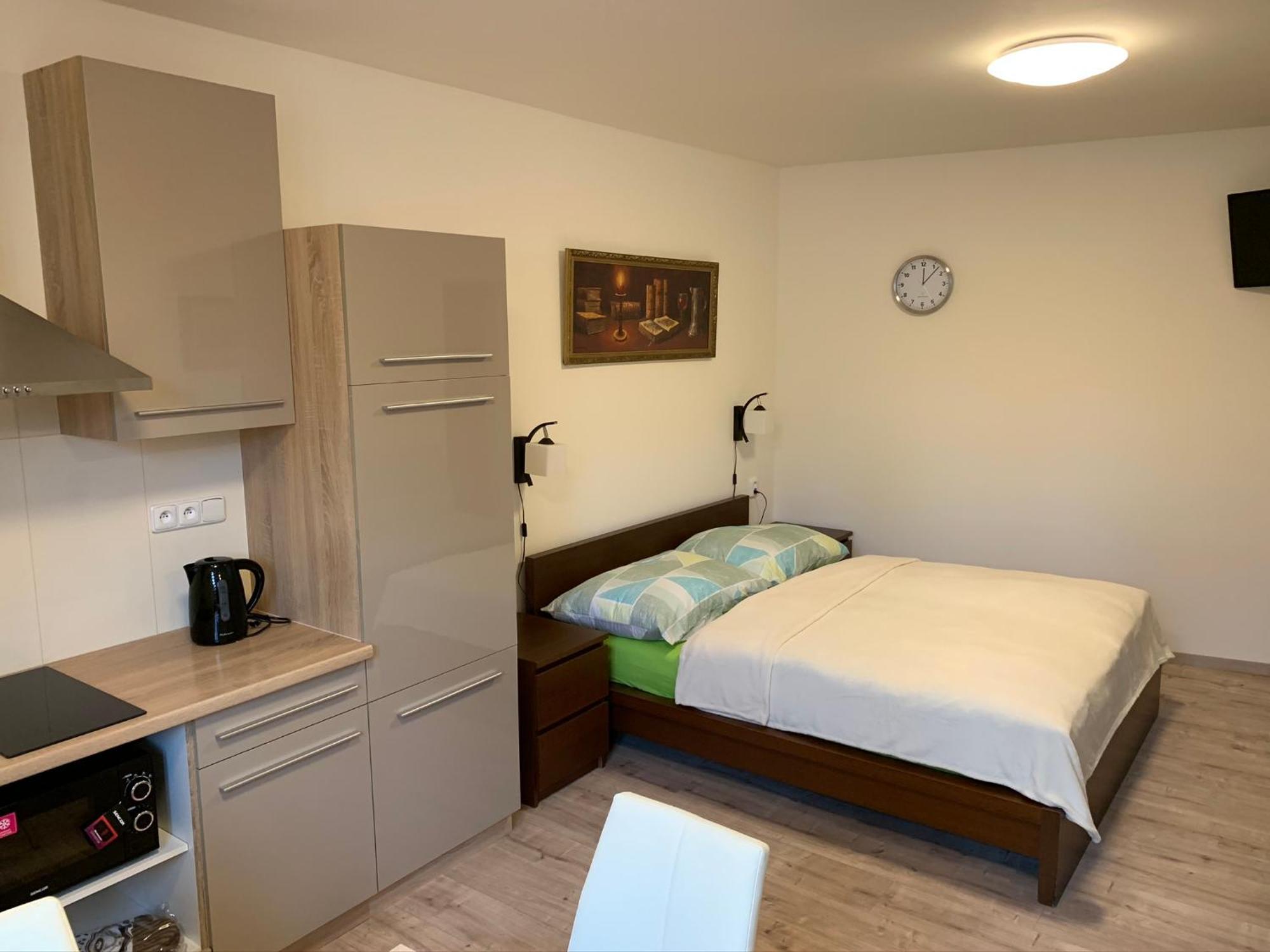 Apartements Studio 964 Líbeznice Kültér fotó